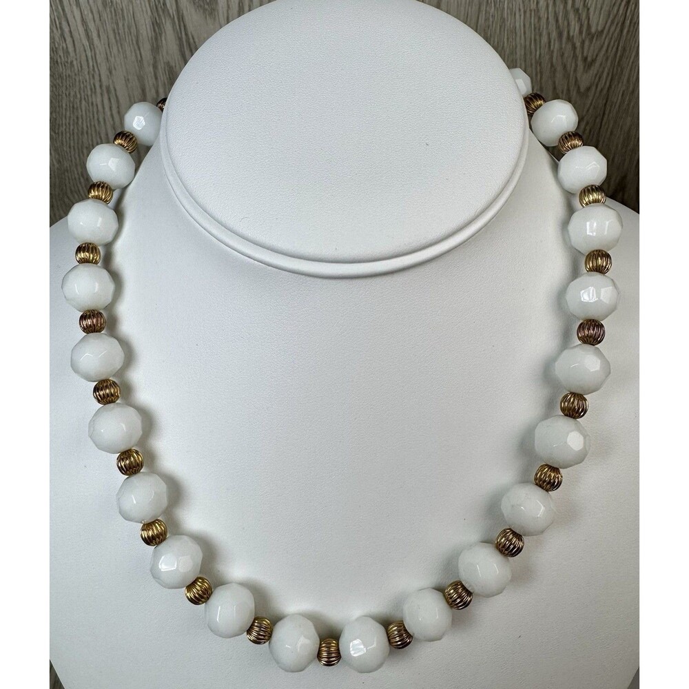 Vintage Faceted Beads Necklace White Gold Tone 18” Signed Snap Closure Teng Yue